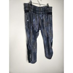 Athleta‎ Arrow Be Free Knicker Capri Leggings Size Large Tall